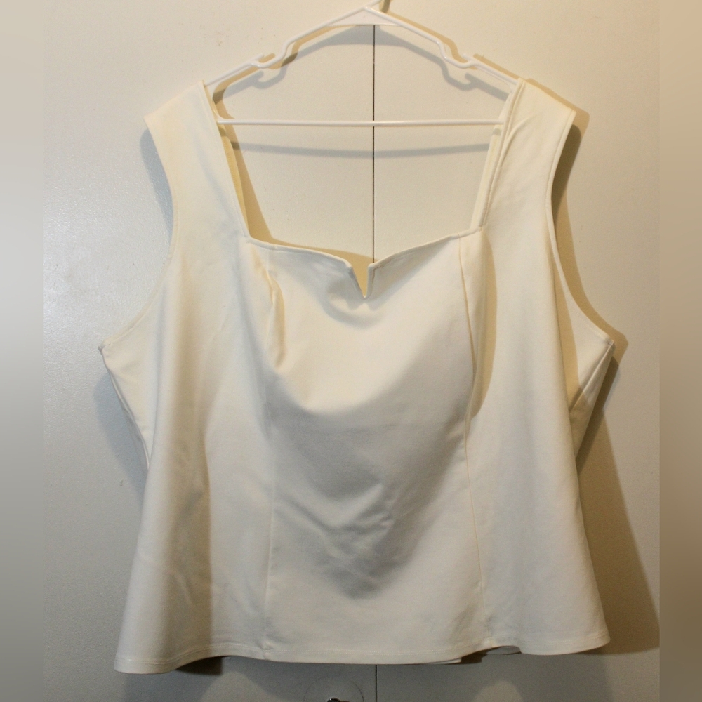NWT Future Collective Jenee Naylor 3X White Stretch Square Notch Neck Tank Top - Picture 6 of 13